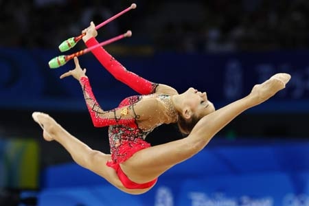 how-olivia-dunne-created-a-gymnastics-empire-by-exploiting-the-masculine-gaze