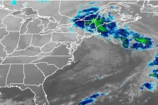 as-a-powerful-nor’easter-roared-into-the-area-monday-night,-officials-issued-winter-weather-warnings-from-maine-to-new-jersey