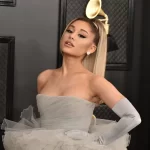 new-pictures-of-ariana-grande-and-cynthia-erivo-highlight-their-“wicked”-connection